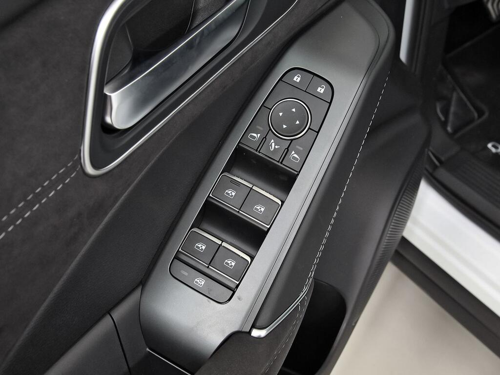 Nissan Qashqai DIG-T 103kW (140CV) mHEV 4x2 N-Design 12