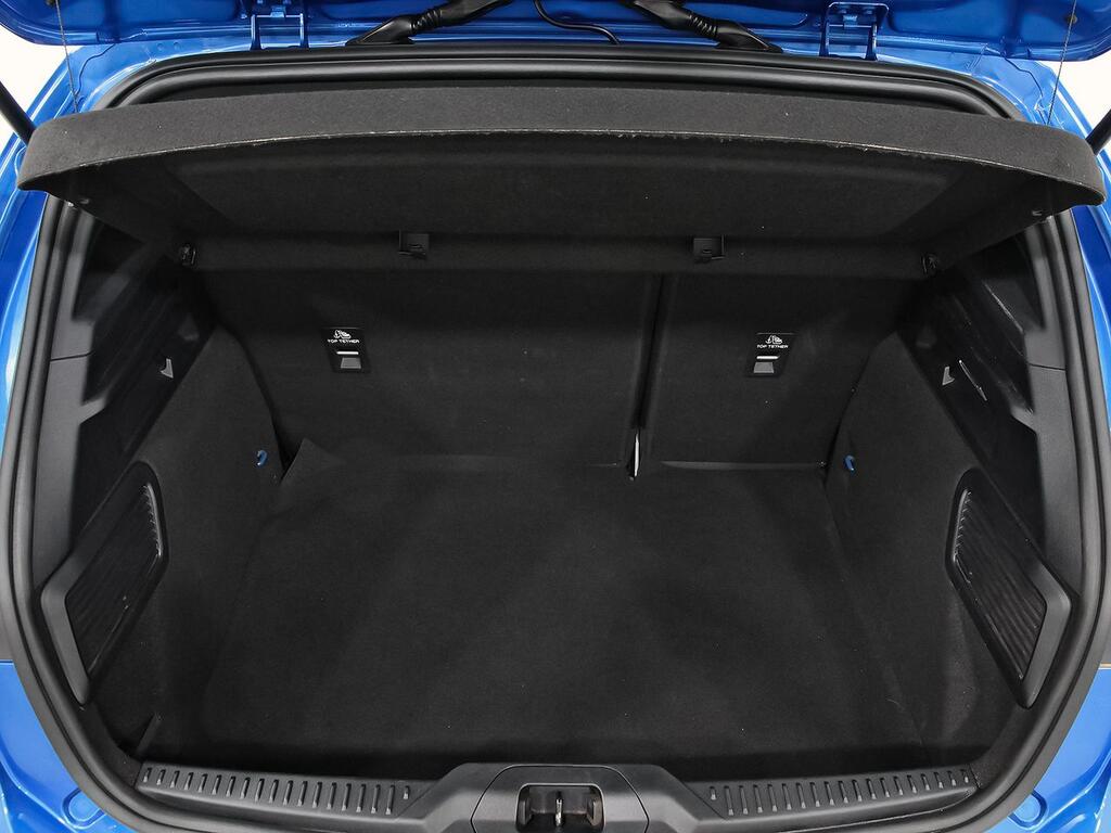 Ford Focus 1.0 Ecoboost MHEV 92kW ST-Line 10