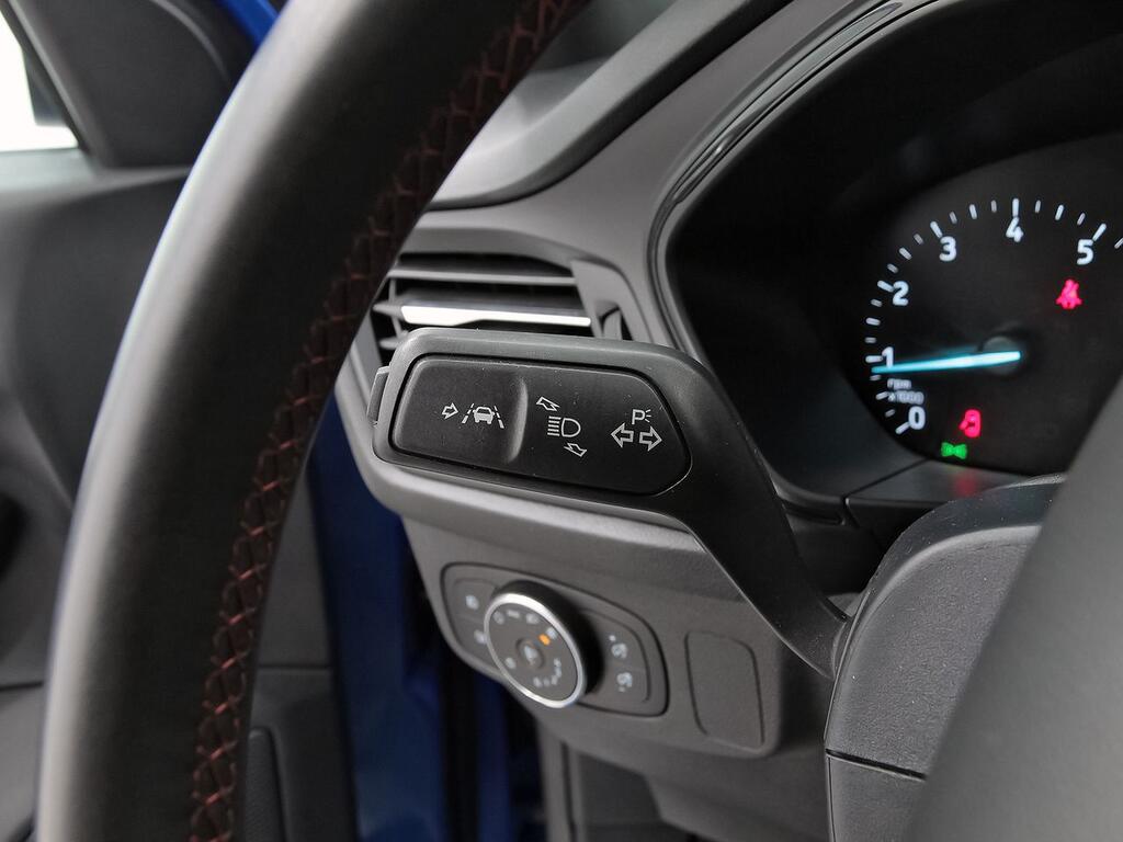 Ford Focus 1.0 Ecoboost MHEV 92kW ST-Line 16