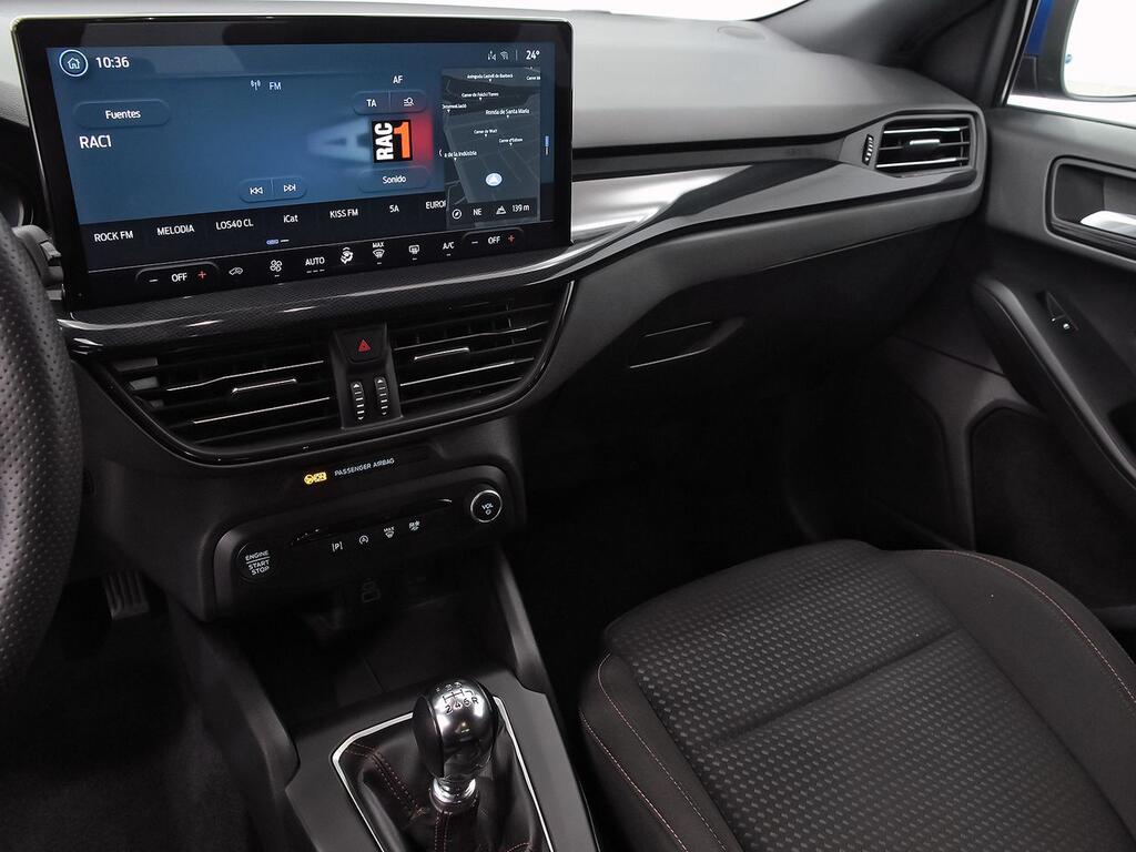 Ford Focus 1.0 Ecoboost MHEV 92kW ST-Line 12