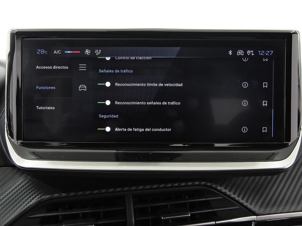 Peugeot 208 Active Puretech 100 26