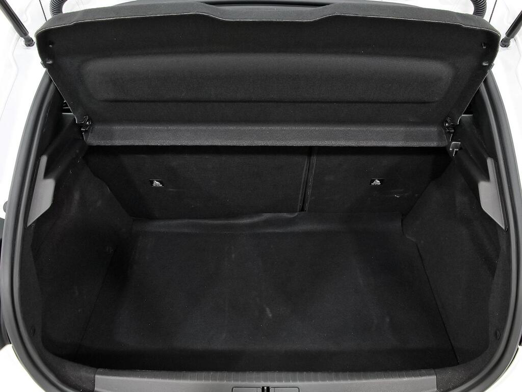 Peugeot 208 Active Puretech 100 7