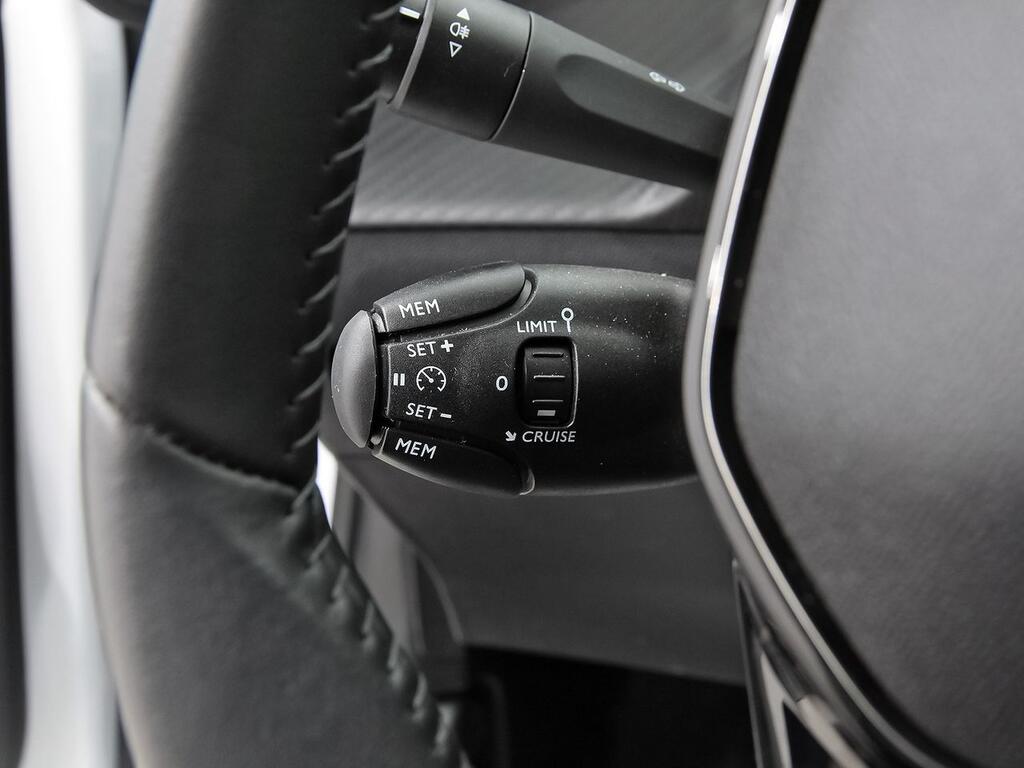 Peugeot 208 Active Puretech 100 14