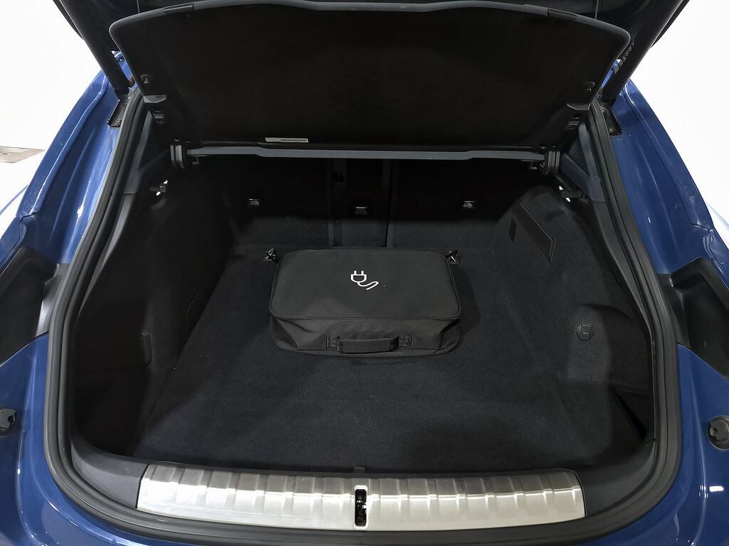 Porsche Taycan 4S Cross Turismo 9