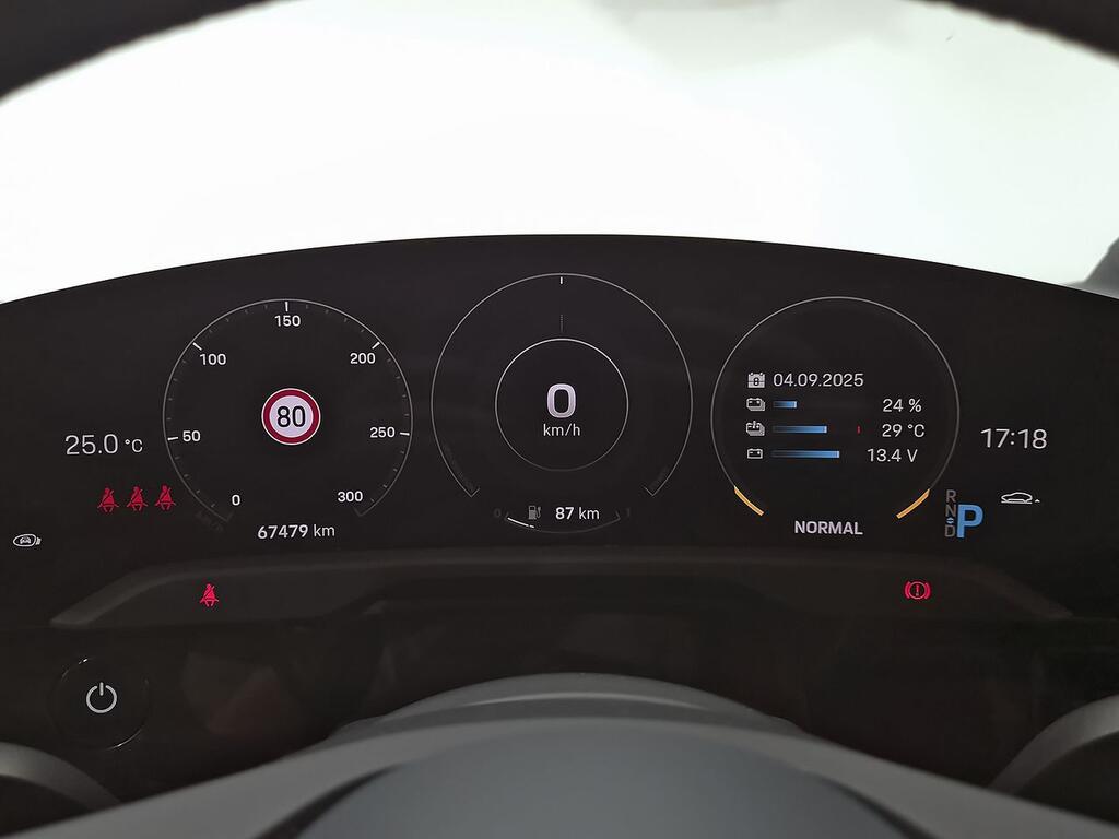 Porsche Taycan 4S Cross Turismo 15