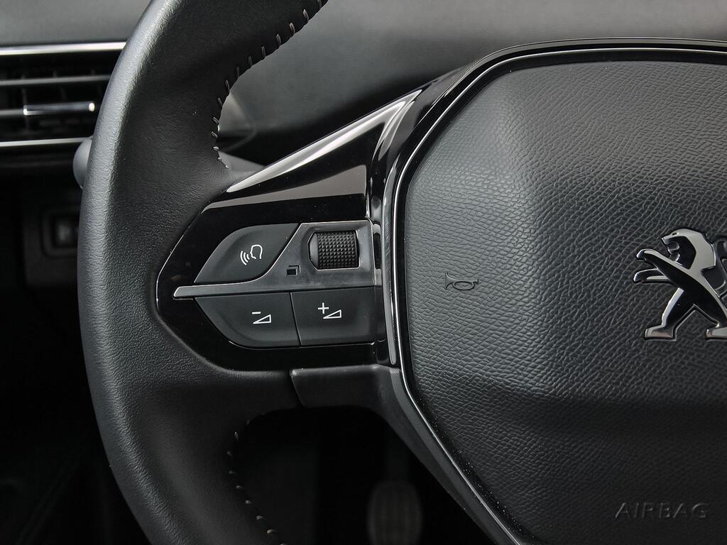 Peugeot 3008 1.2 PureTech 96KW S&S Allure Pack 16