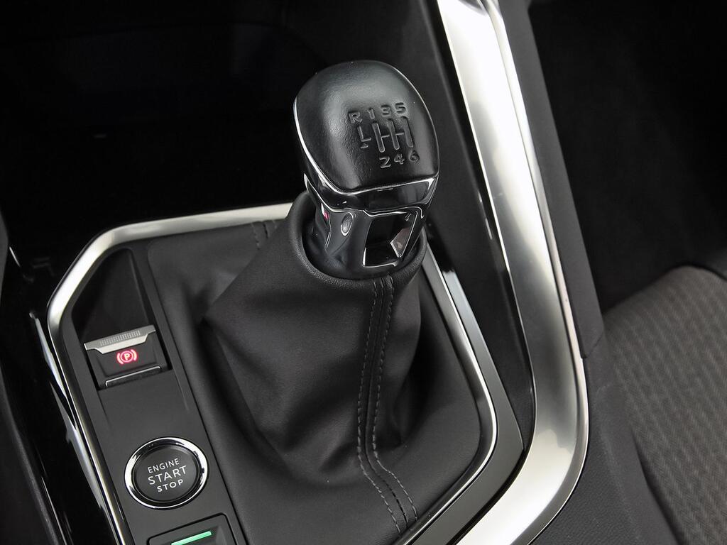 Peugeot 3008 1.2 PureTech 96KW S&S Allure Pack 27