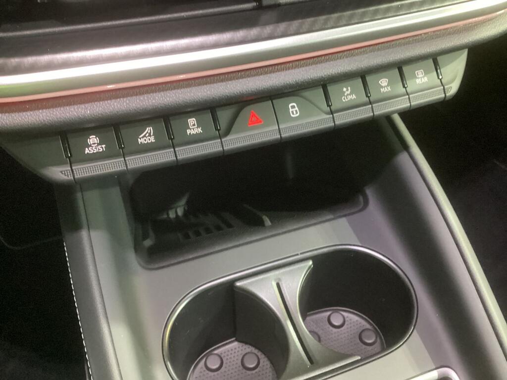 Skoda Elroq 210 kW (CV) 82 kWh (77 kwh neta) Sportli 15