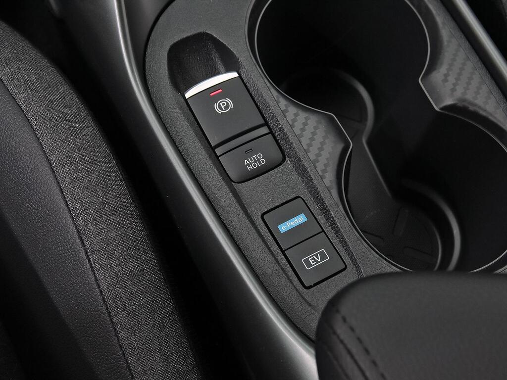 Nissan Juke 1.6 Hybrid 105kW (145CV) N-Connecta 29