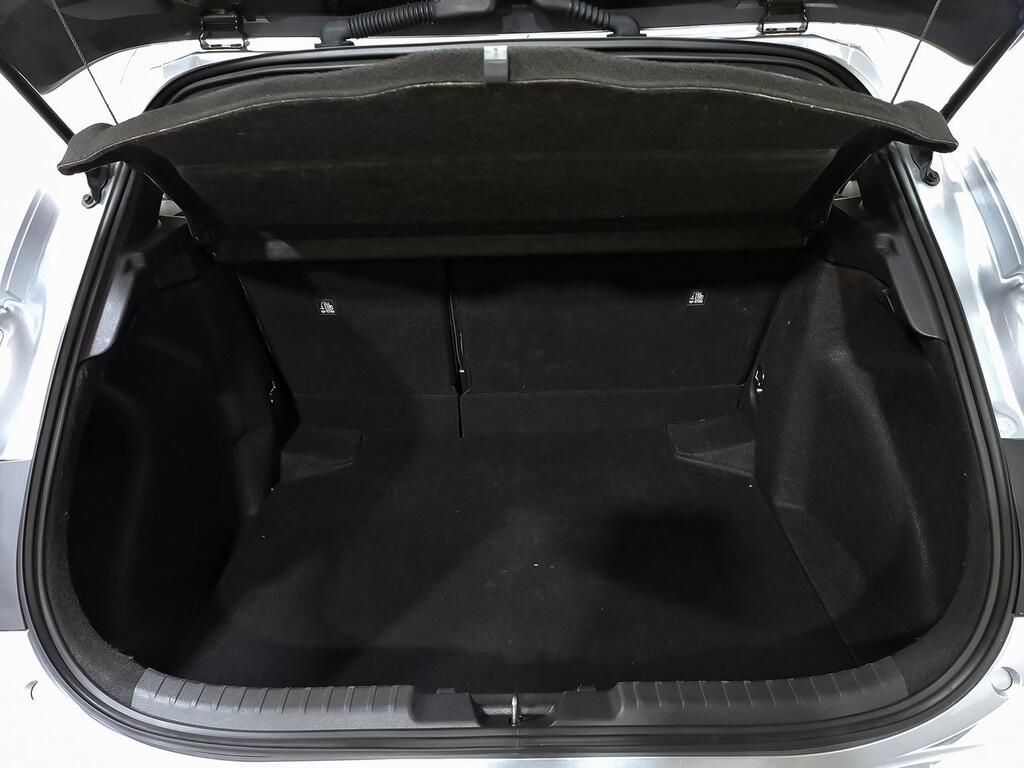 Toyota Corolla 140H Active Plus 9