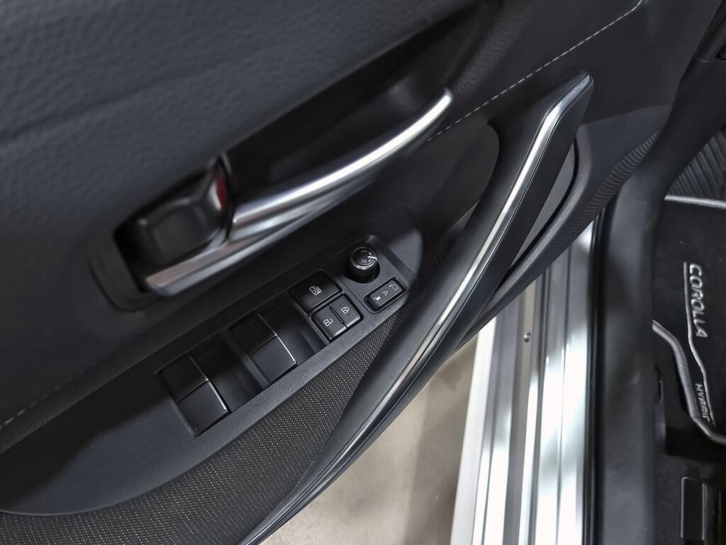 Toyota Corolla 140H Active Plus 11