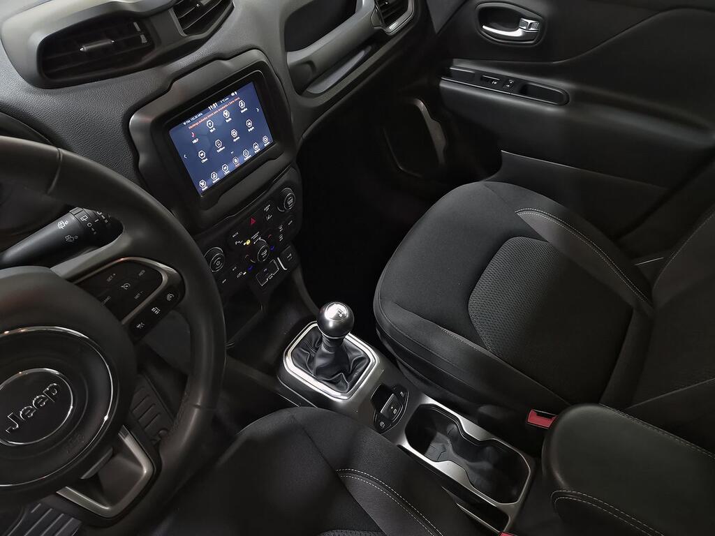 Jeep Renegade Limited 1.0G 88kW (120CV) 4x2 28