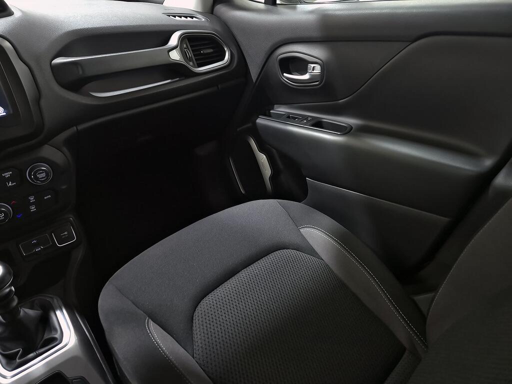 Jeep Renegade Limited 1.0G 88kW (120CV) 4x2 29