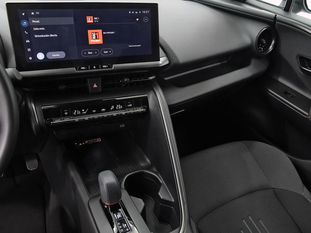 Toyota C-HR 1.8 140H Advance 9