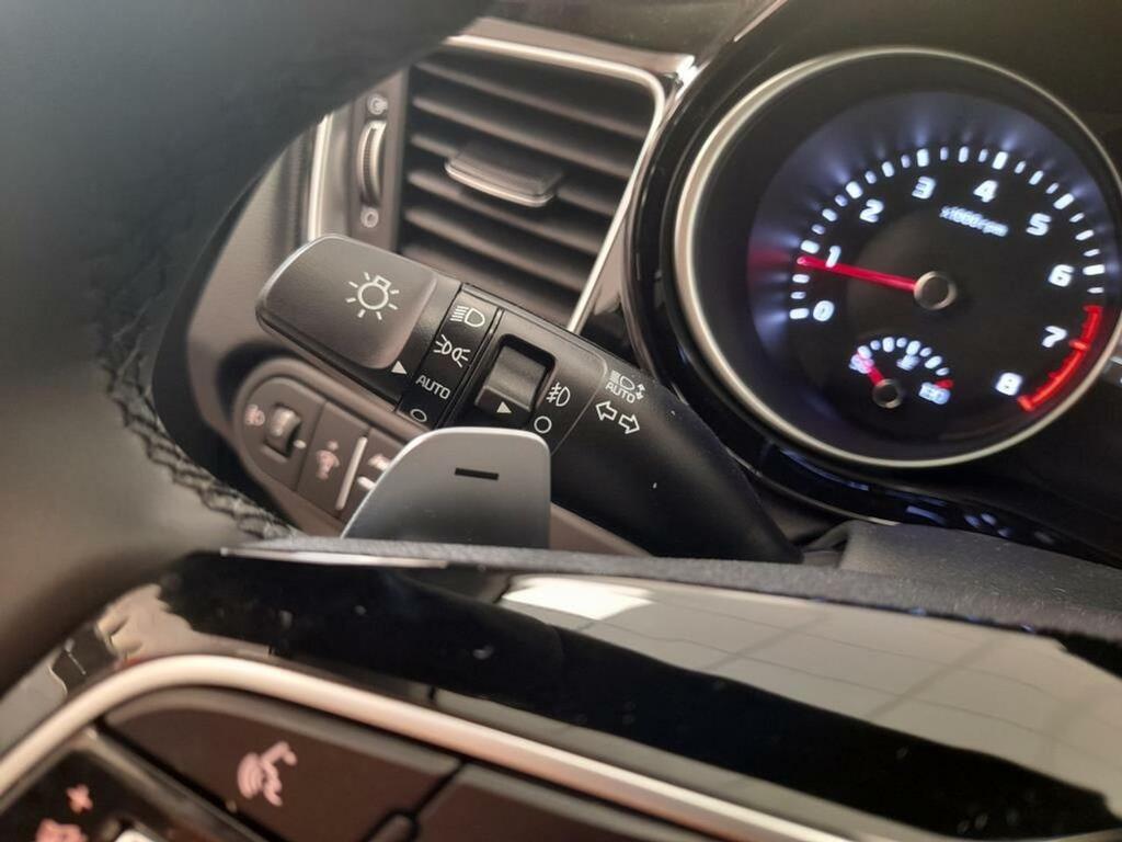 Kia Ceed 1.5 MHEV 103kW (140CV) Tech DCT 18