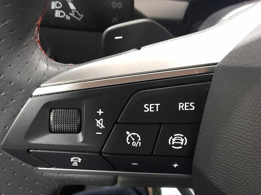 Seat Leon 1.0 eTSI 81kW DSG-7 S&S FR 25 Aniv 18