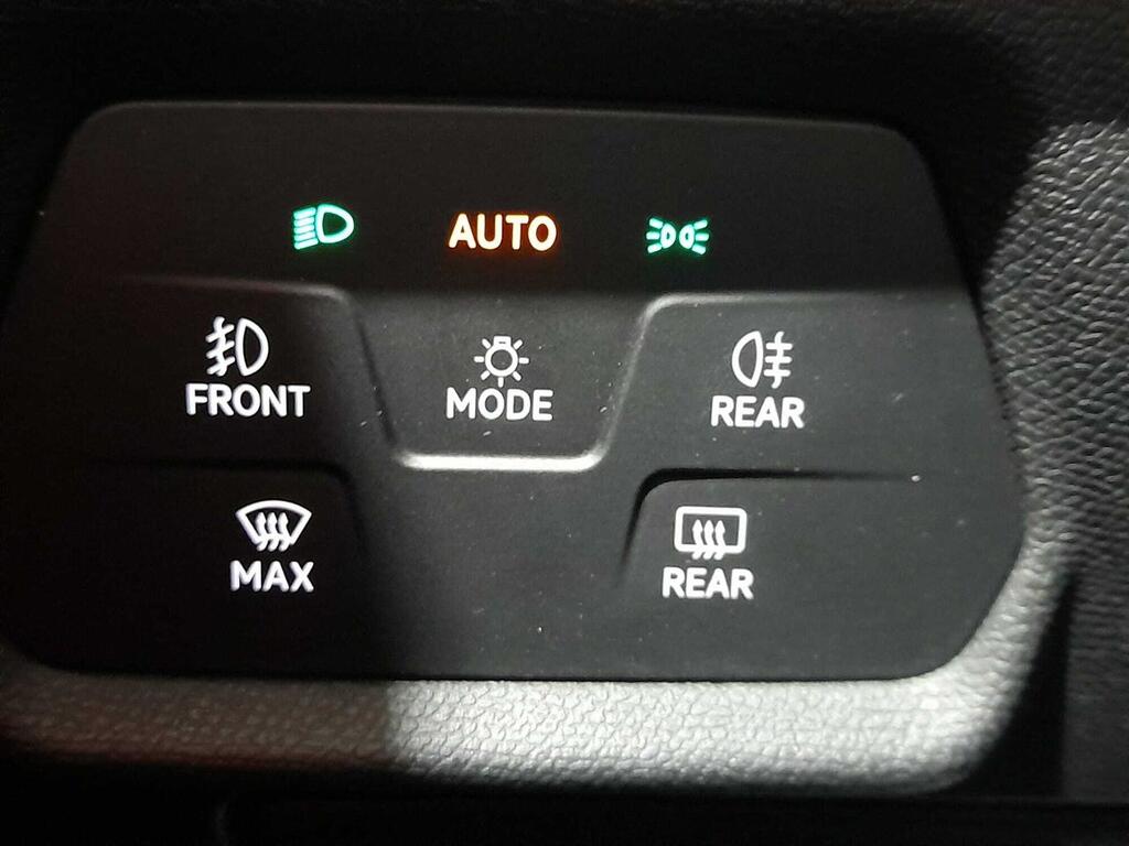 Seat Leon 1.0 eTSI 81kW DSG-7 S&S FR 25 Aniv 17