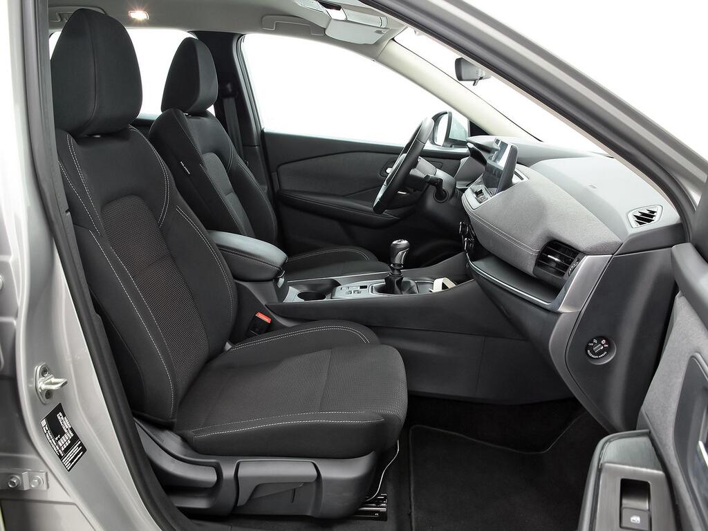 Nissan Qashqai DIG-T 103kW (140CV) mHEV 4x2 Acenta 26