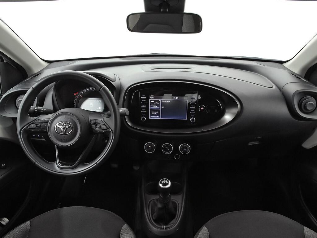 Toyota Aygo X Cross 1.0 VVT-I 72CV Play 6