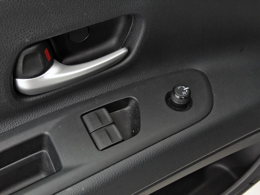 Toyota Aygo X Cross 1.0 VVT-I 72CV Play 12