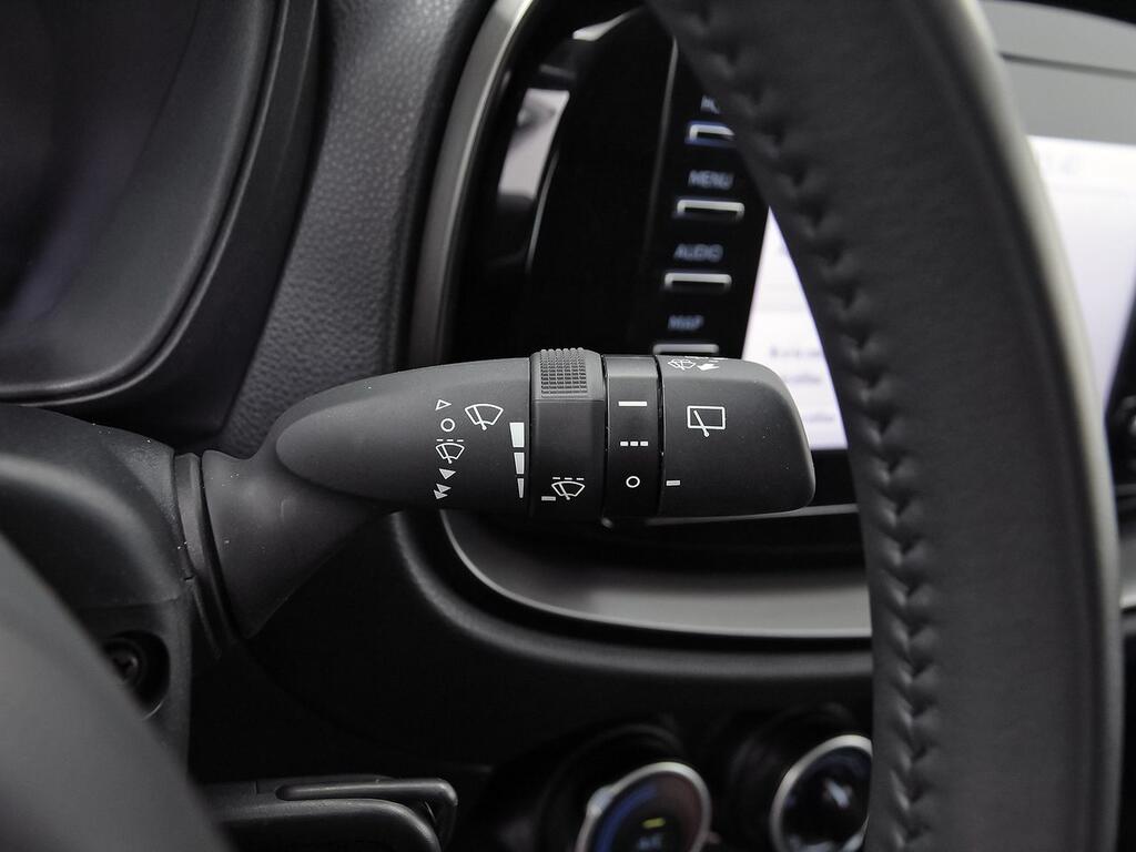 Toyota Aygo X Cross 1.0 VVT-I 72CV Play 16