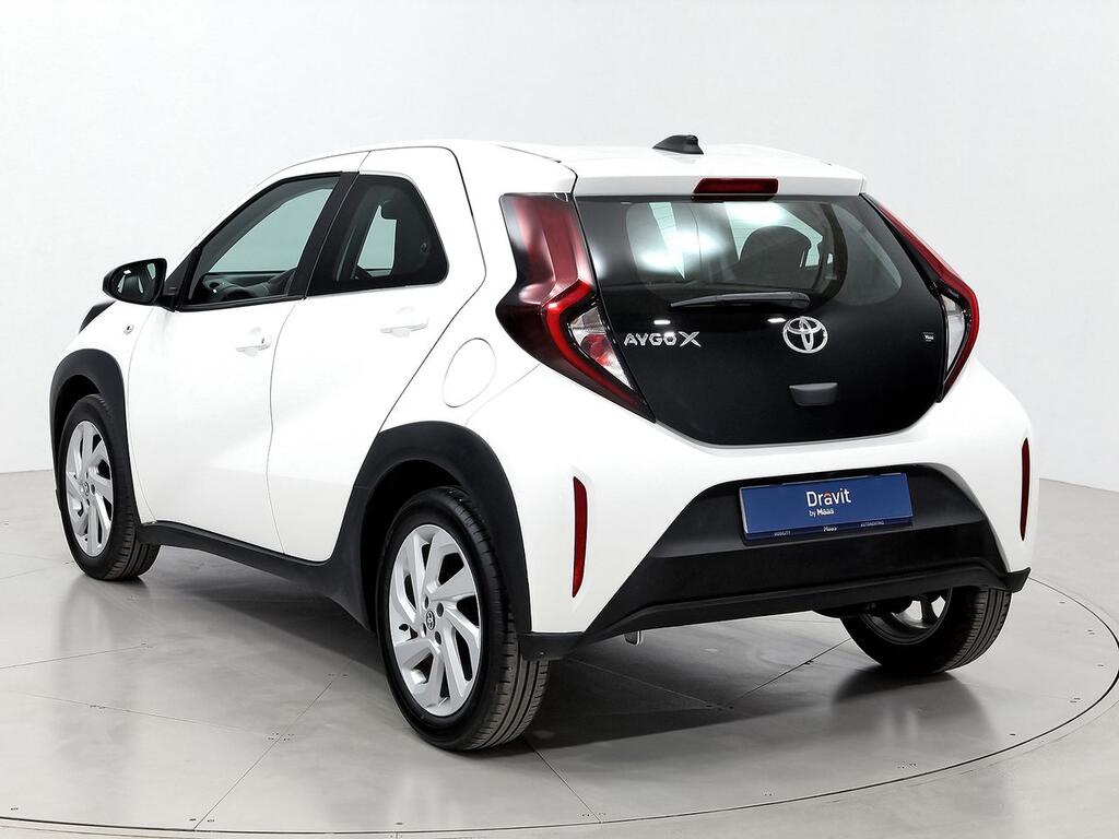 Toyota Aygo X Cross 1.0 VVT-I 72CV Play 2