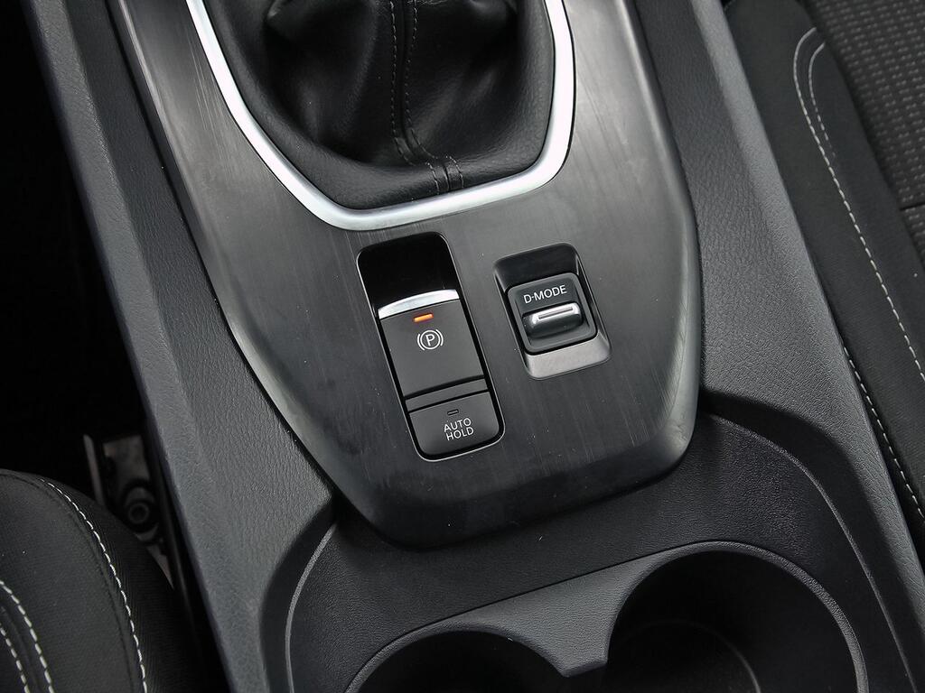 Nissan Qashqai DIG-T 103kW (140CV) mHEV 4x2 Acenta 23