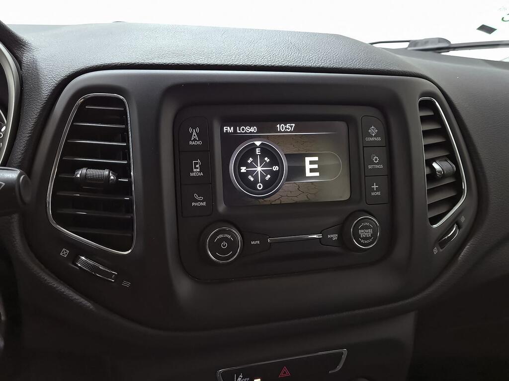 Jeep Compass 1.4 Mair 103kW Business 4x2 19