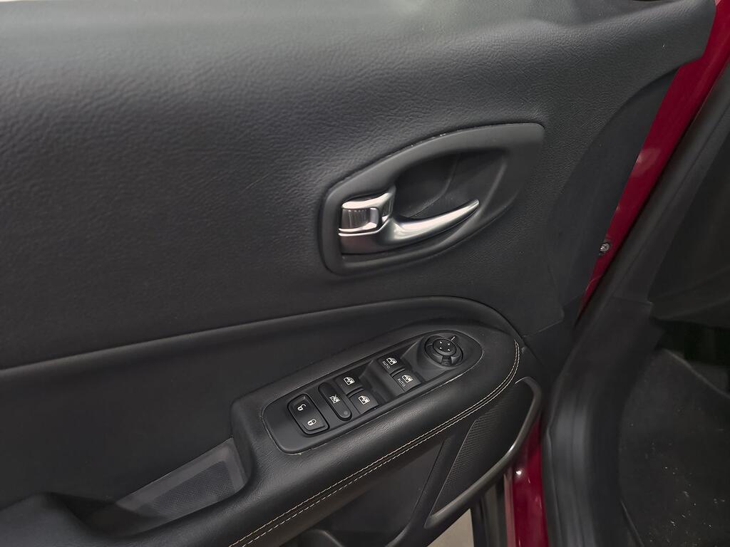 Jeep Compass 1.4 Mair 103kW Business 4x2 11