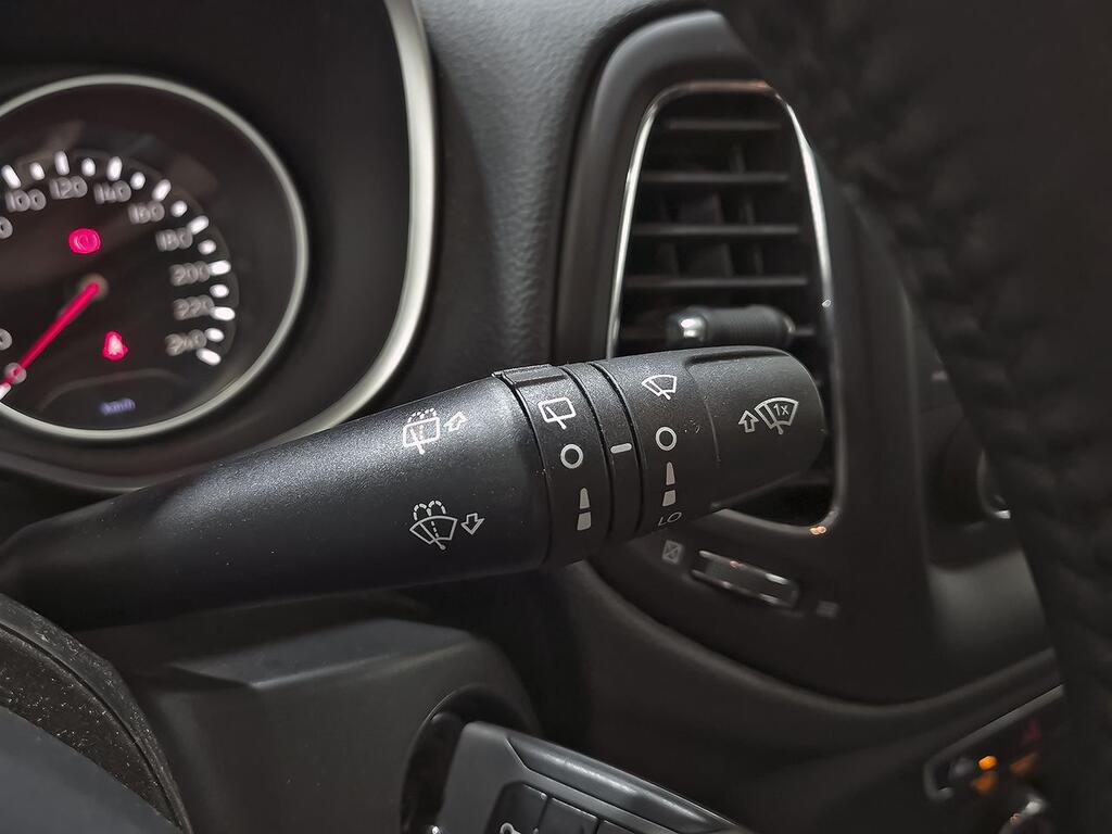 Jeep Compass 1.4 Mair 103kW Business 4x2 15