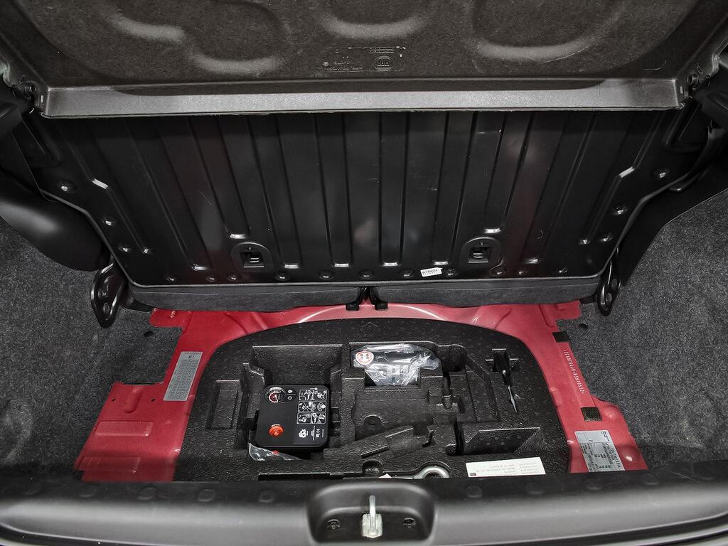 Fiat Panda Cross 1.0 Gse 51kw (70CV) 28