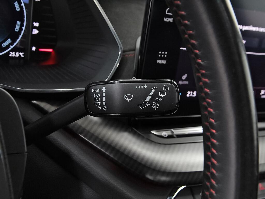 Skoda Octavia Combi 2.0 TSI 180kW (245CV) DSG RS 17