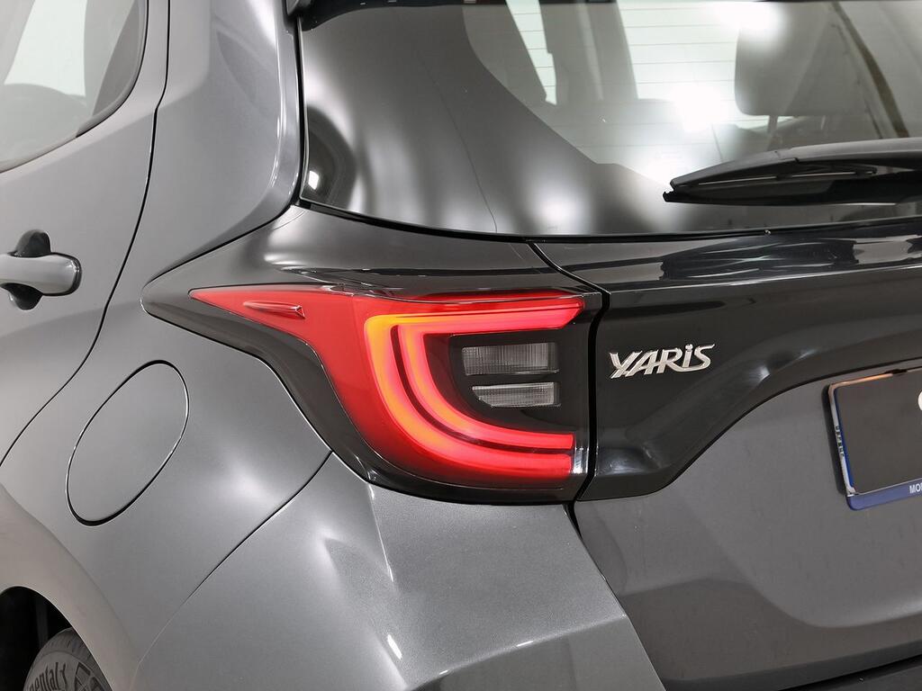 Toyota Yaris 1.5 120H Active Plus 30