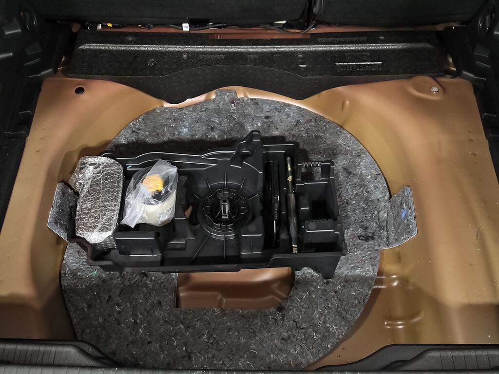 Citroën C4 PureTech 130 S&S EAT8 Shine 37