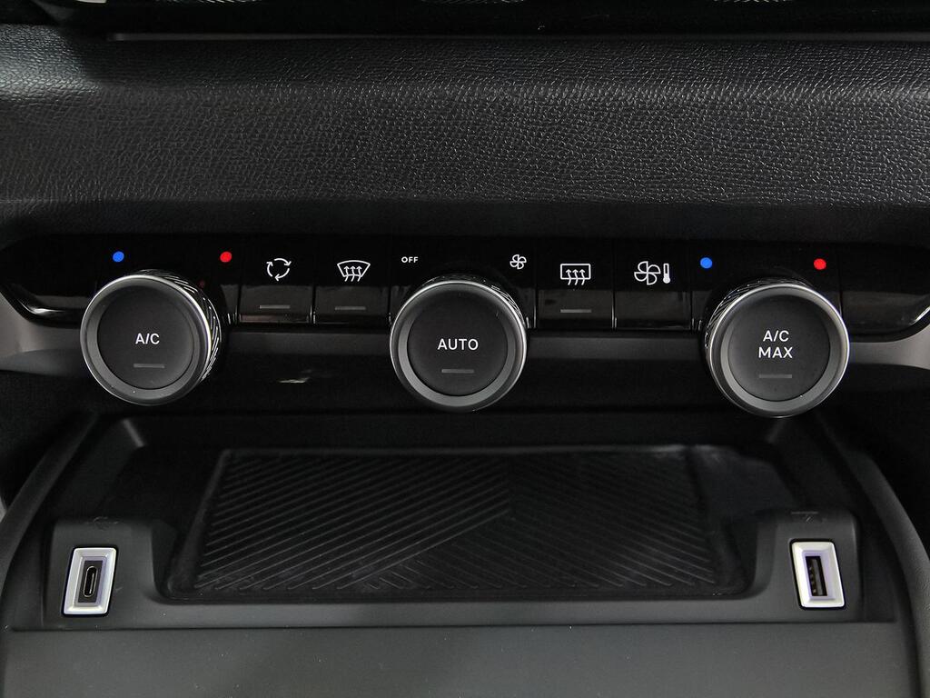 Citroën C4 PureTech 130 S&S EAT8 Shine 30