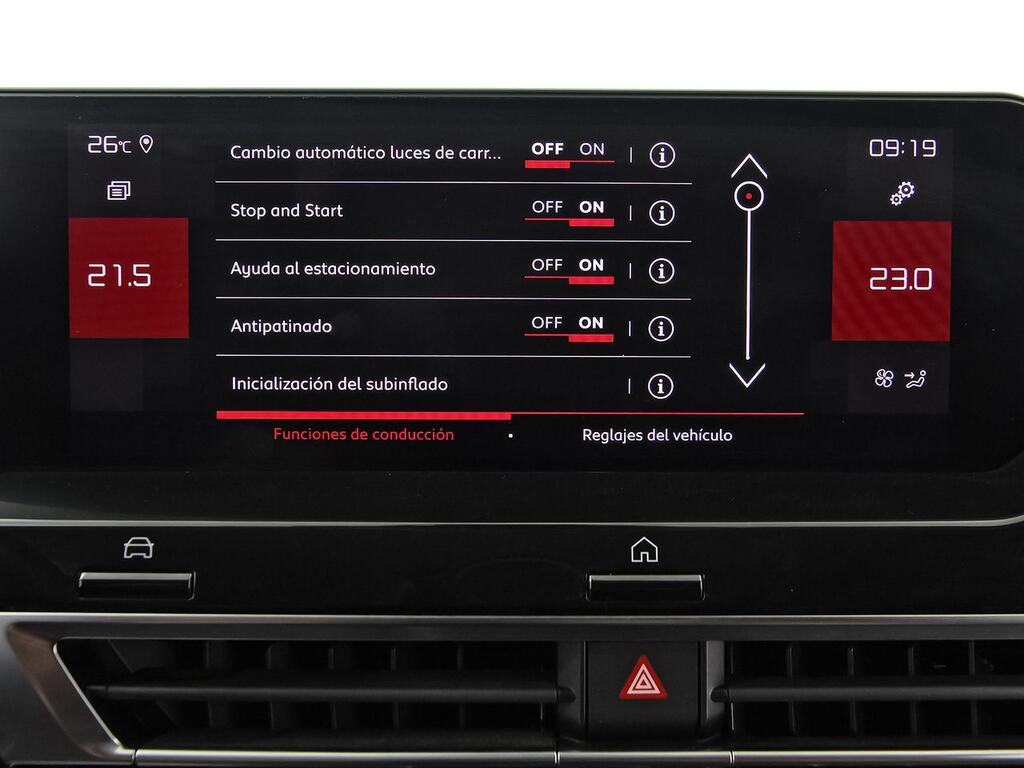Citroën C4 PureTech 130 S&S EAT8 Shine 27
