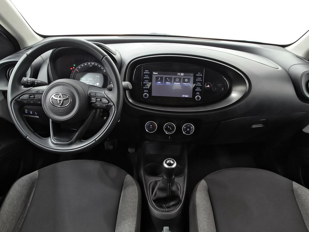 Toyota Aygo X Cross 1.0 VVT-I 72CV Play 12
