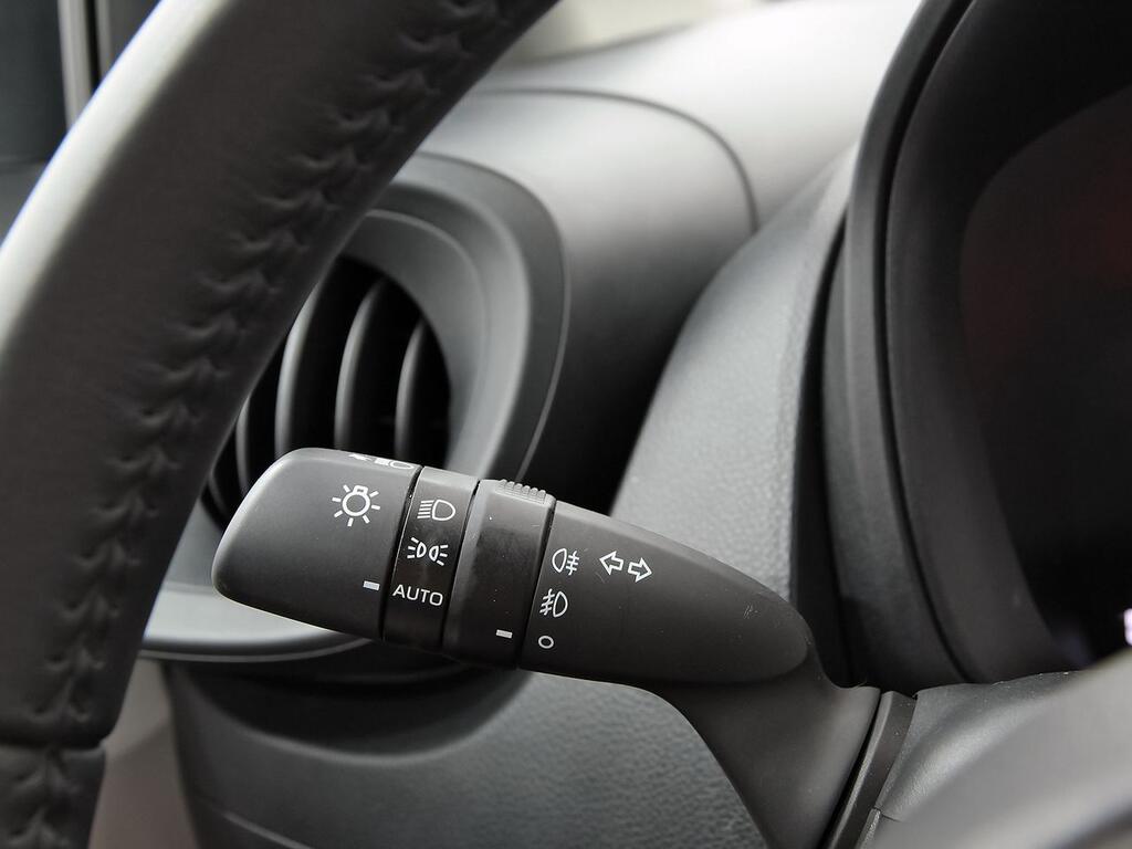 Toyota Aygo X Cross 1.0 VVT-I 72CV Play 16