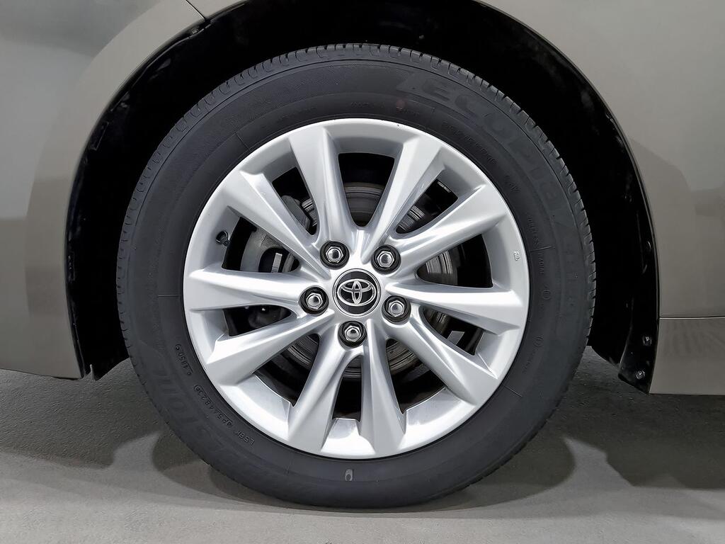 Toyota Corolla 140H Active Plus 8