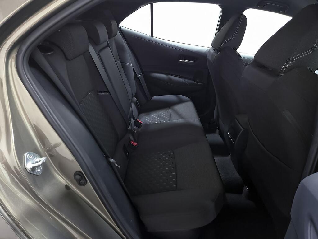 Toyota Corolla 140H Active Plus 6