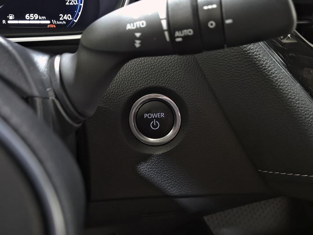 Toyota Corolla 140H Active Plus 14