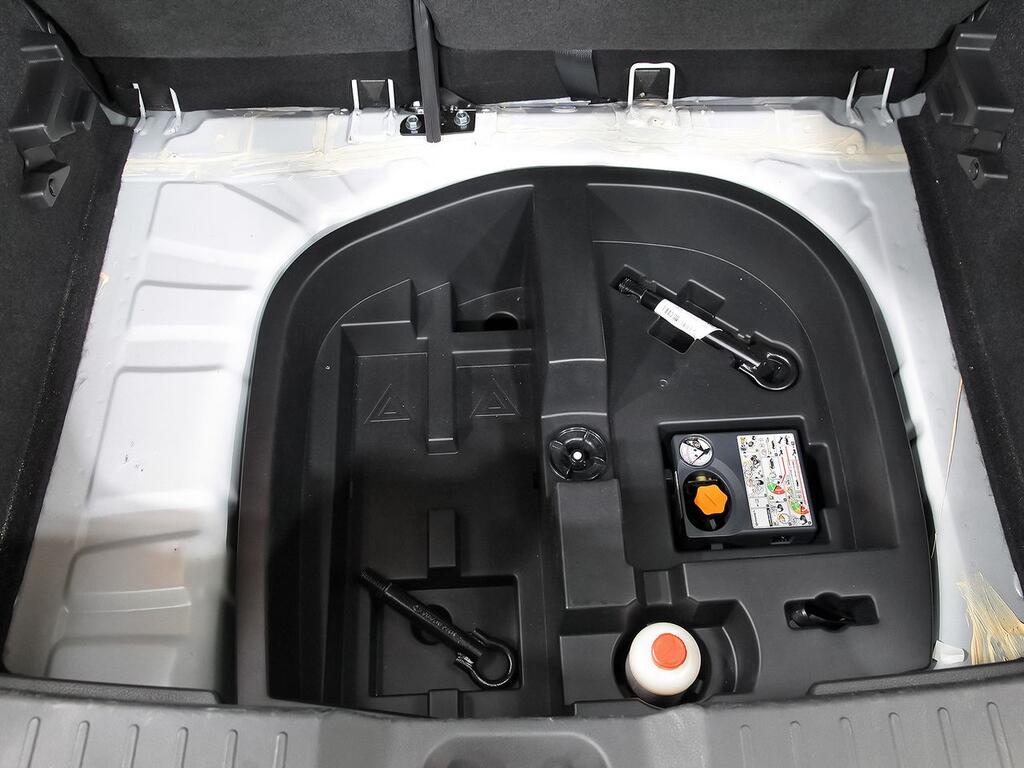 Nissan Juke DIG-T 84 kW (114 CV) DCT 7V N-Connecta 32