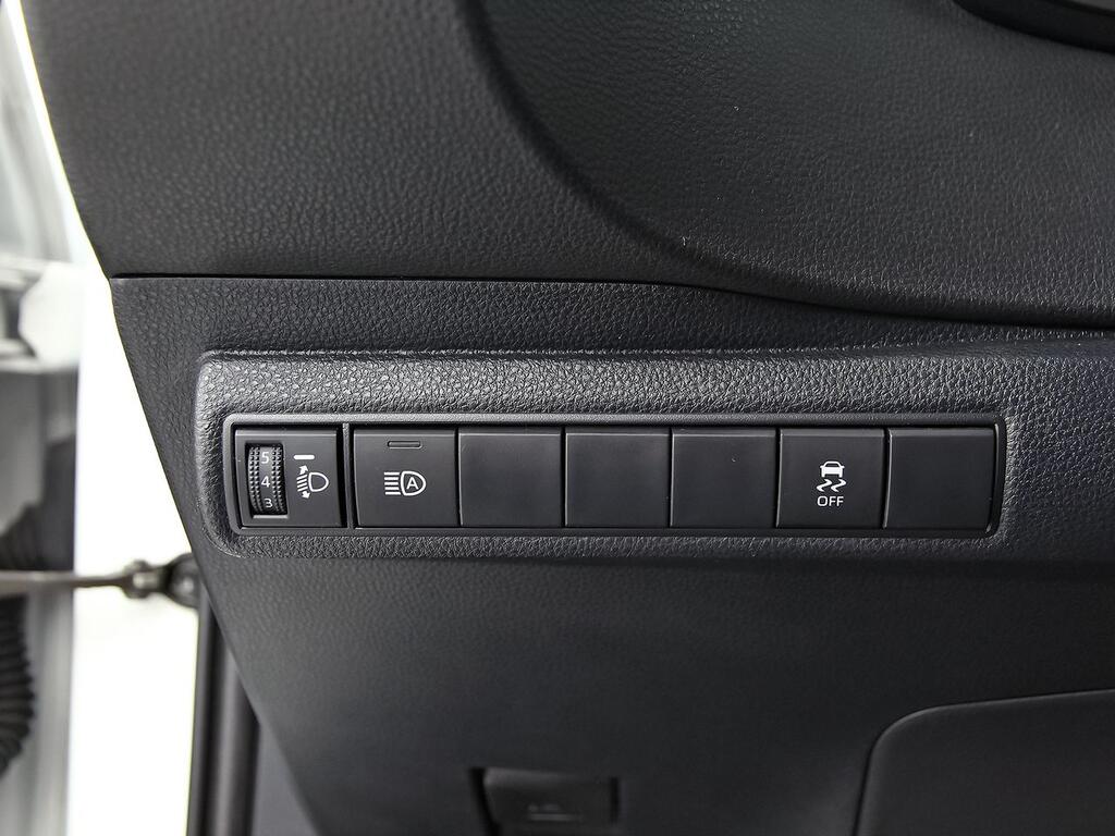 Toyota Corolla 1.8 125H BUSINESS E-CVT 13