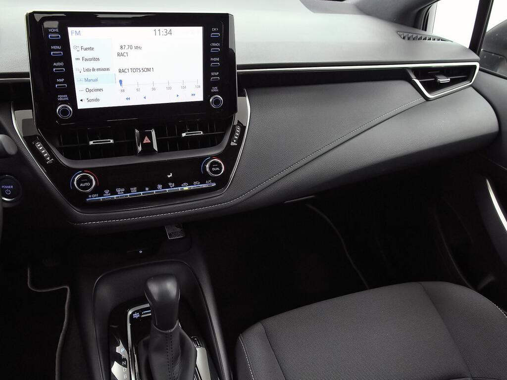 Toyota Corolla 1.8 125H BUSINESS E-CVT 11