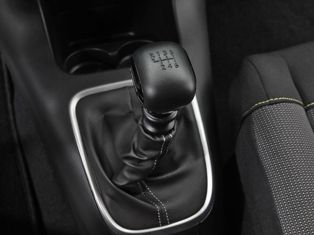 Citroën C3 BlueHDi 75KW (100CV) S&S Shine 29