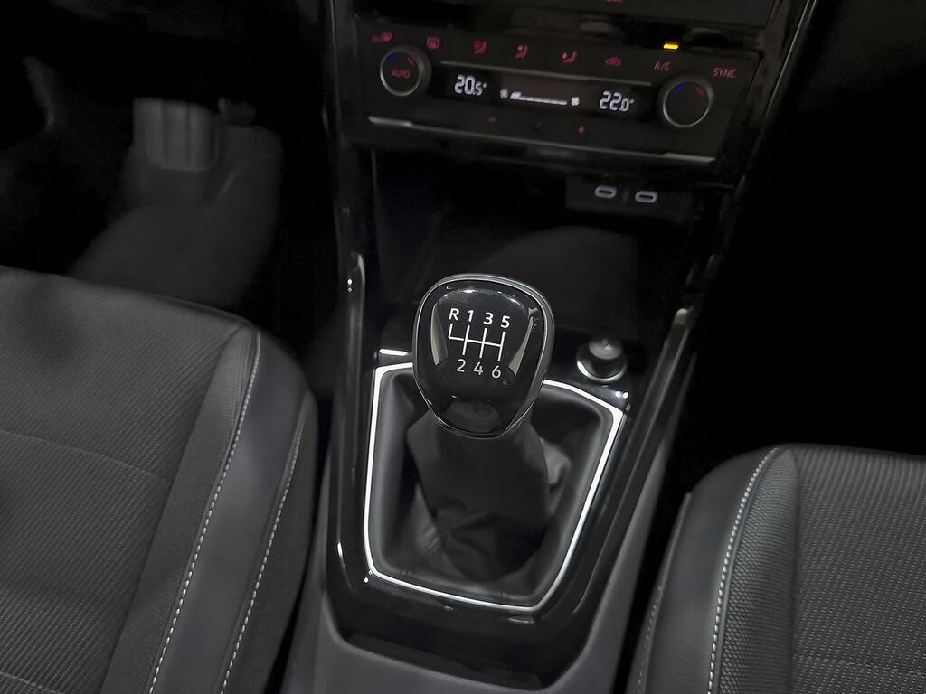 Volkswagen T-Cross Sport 1.0 TSI 81kW (110CV) 29