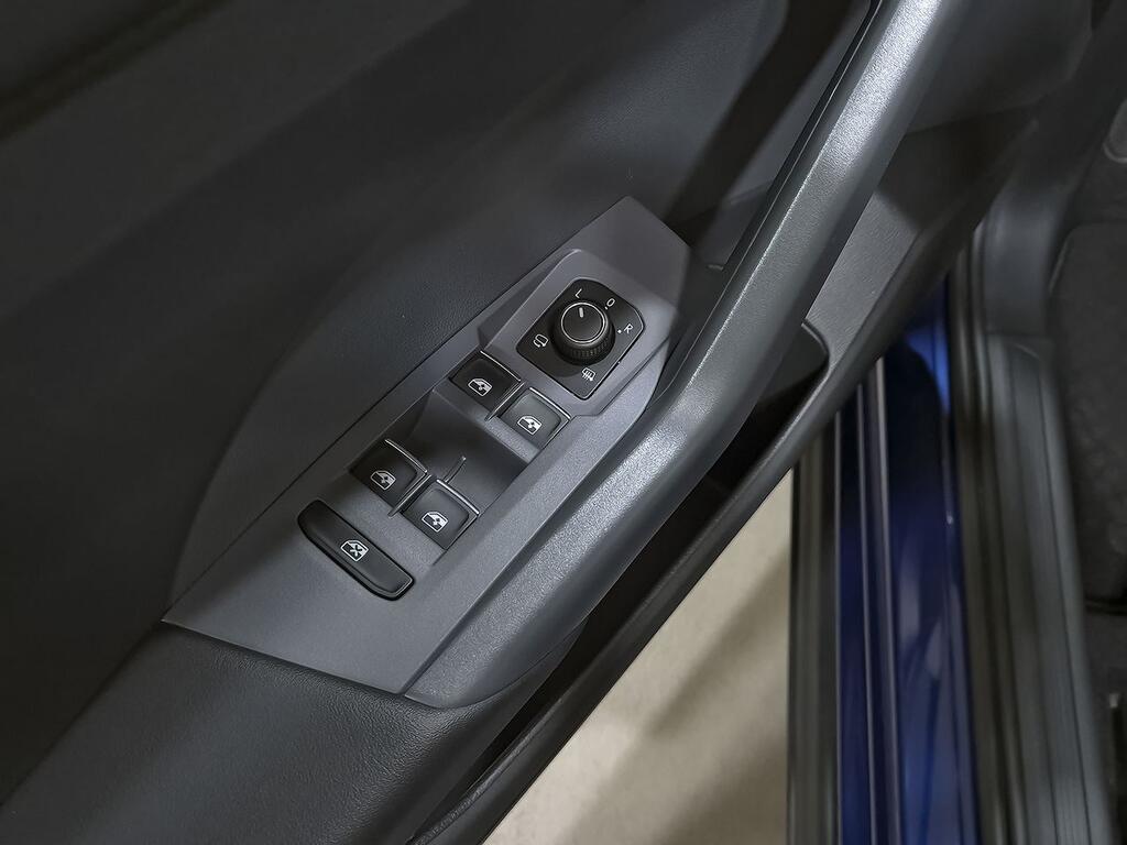 Volkswagen T-Cross Sport 1.0 TSI 81kW (110CV) 11