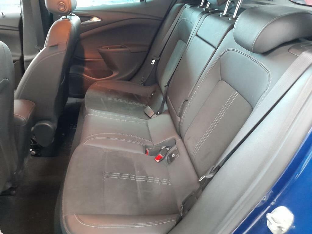 Opel Astra 1.2T SHR 107kW (145CV) Ultimate 10