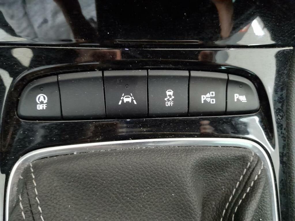 Opel Astra 1.2T SHR 107kW (145CV) Ultimate 25