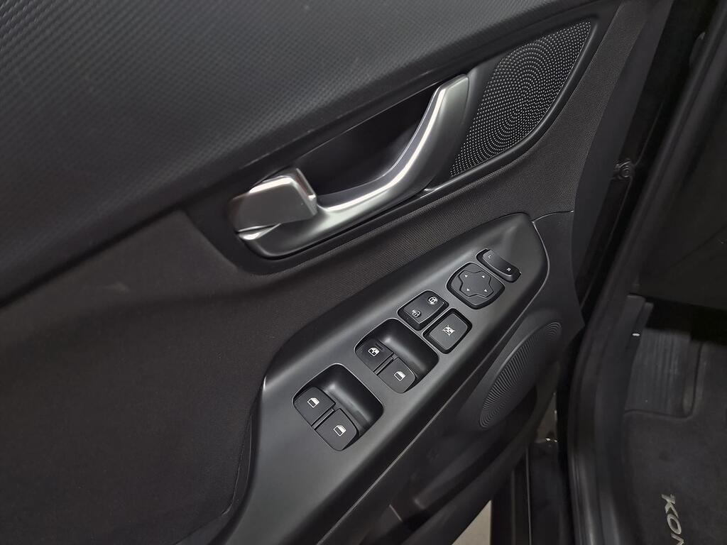 Hyundai Kona 1.6 GDI HEV Maxx DCT 11